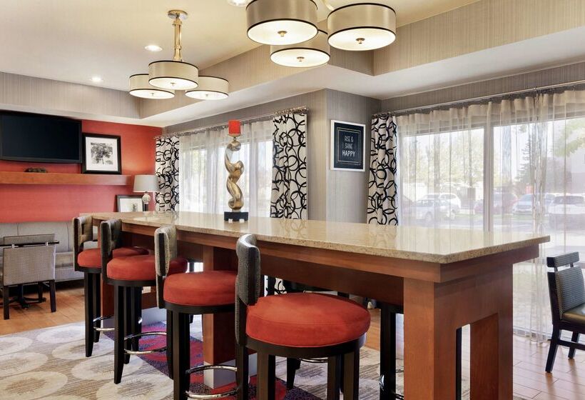 ホテル Hampton Inn Tracy