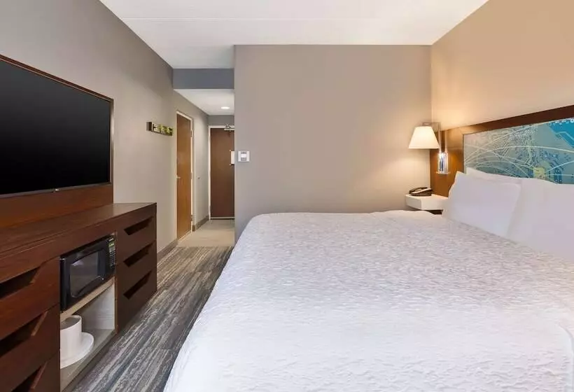ホテル Hampton Inn Traverse City