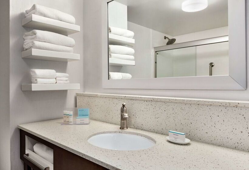 فندق Hampton Inn Waycross