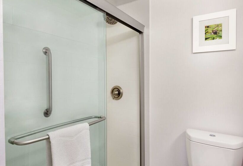 فندق Hampton Inn Waycross