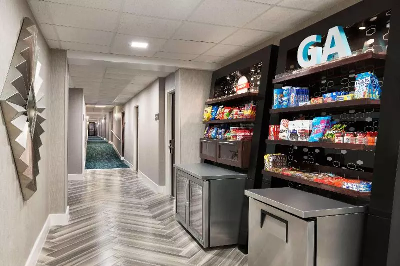 Отель Hampton Inn Waycross