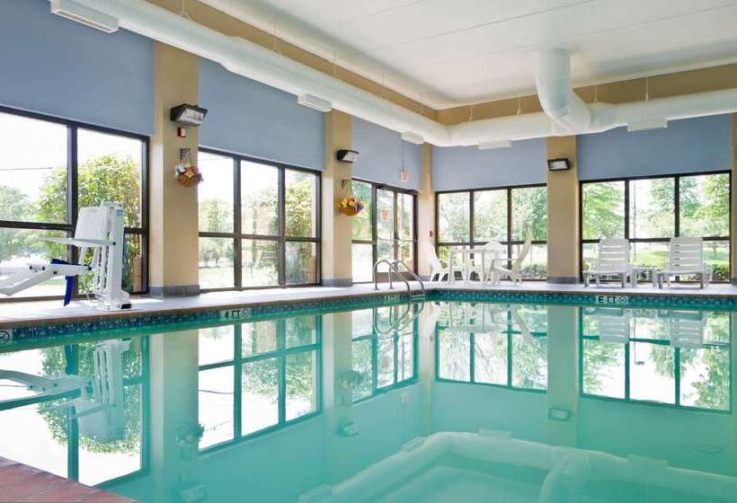 فندق Hampton Inn Wooster