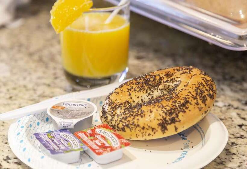 فندق Hampton Inn Wooster