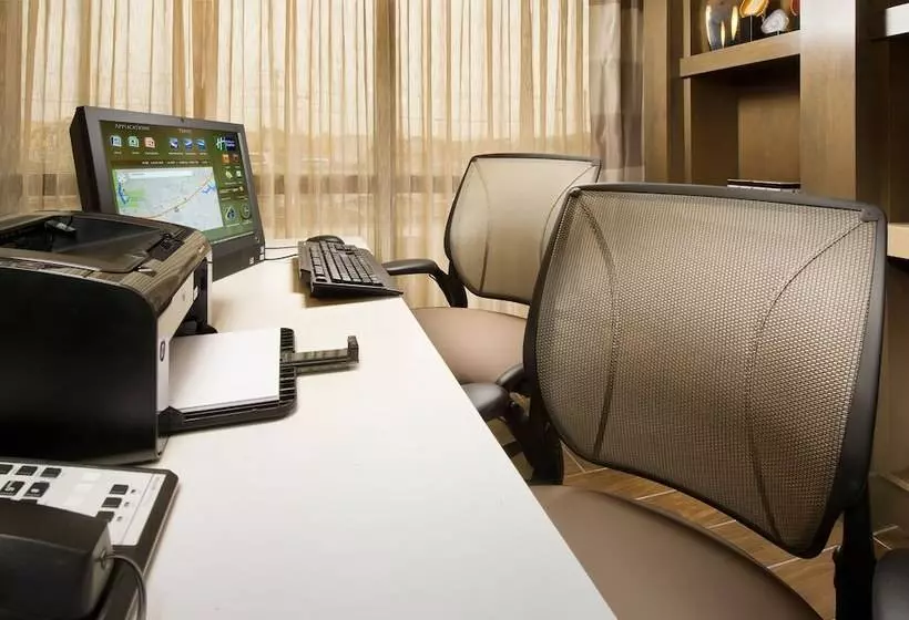 ホテル Holiday Inn Express Boston North Woburn, An Ihg