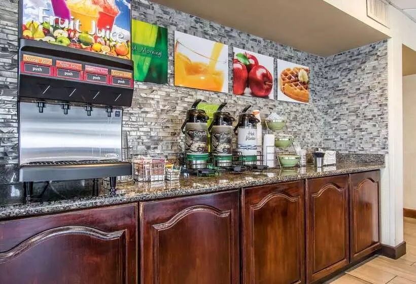 Отель Quality Inn Monroe