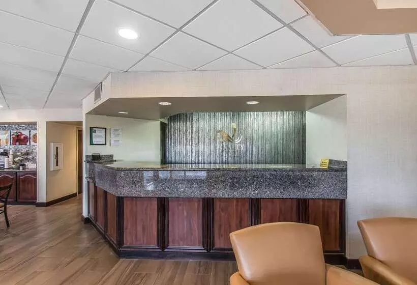 Отель Quality Inn Monroe