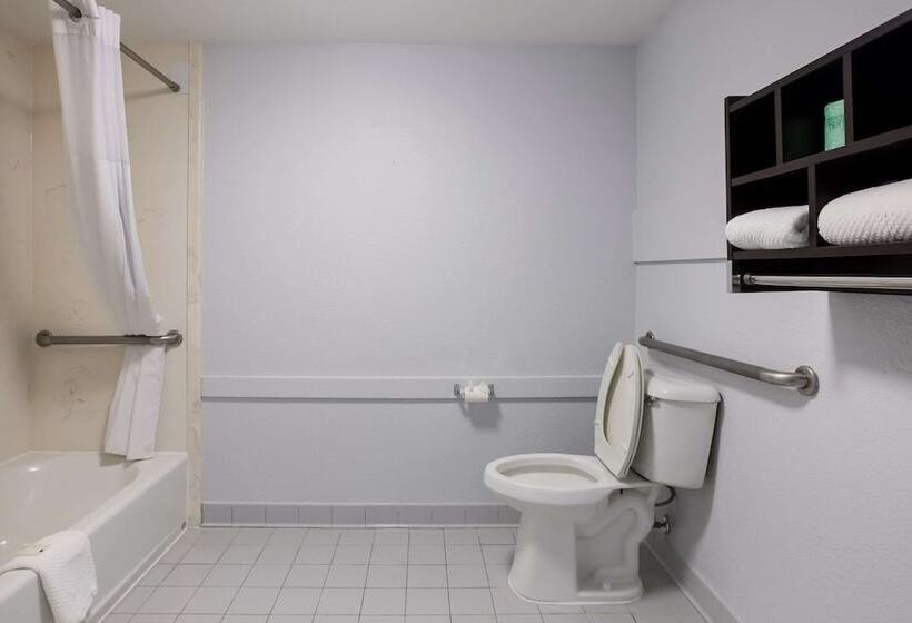 酒店 Suburban Studios Hinesville   Fort Stewart Area