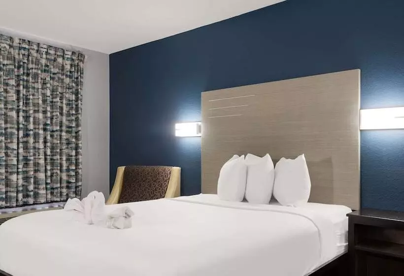 בית מלון כפרי Suburban Studios Hinesville Fort Stewart Area