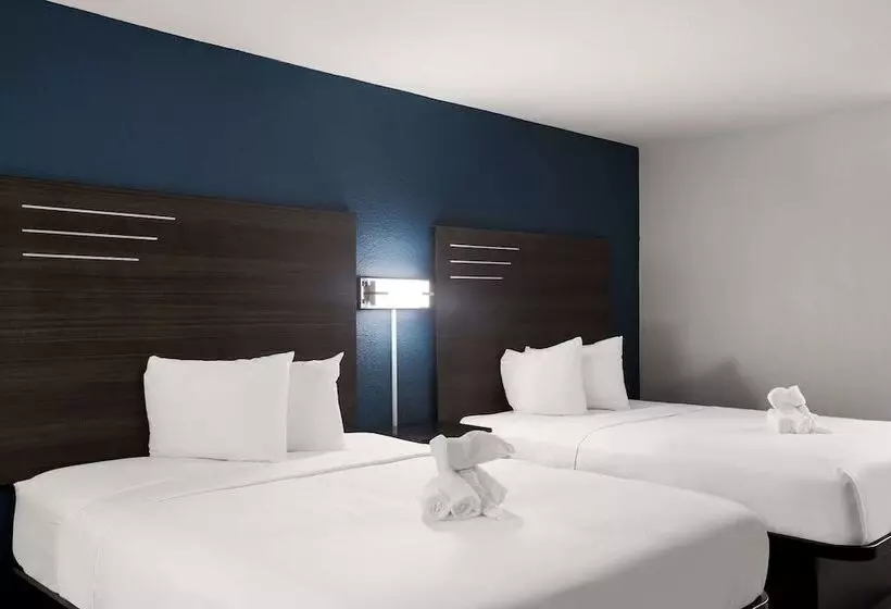 בית מלון כפרי Suburban Studios Hinesville Fort Stewart Area