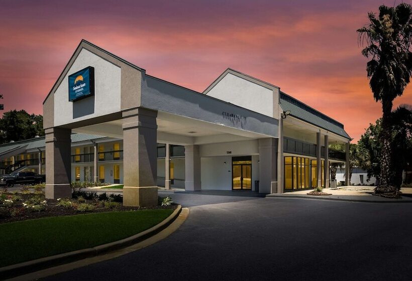 酒店 Suburban Studios Hinesville   Fort Stewart Area