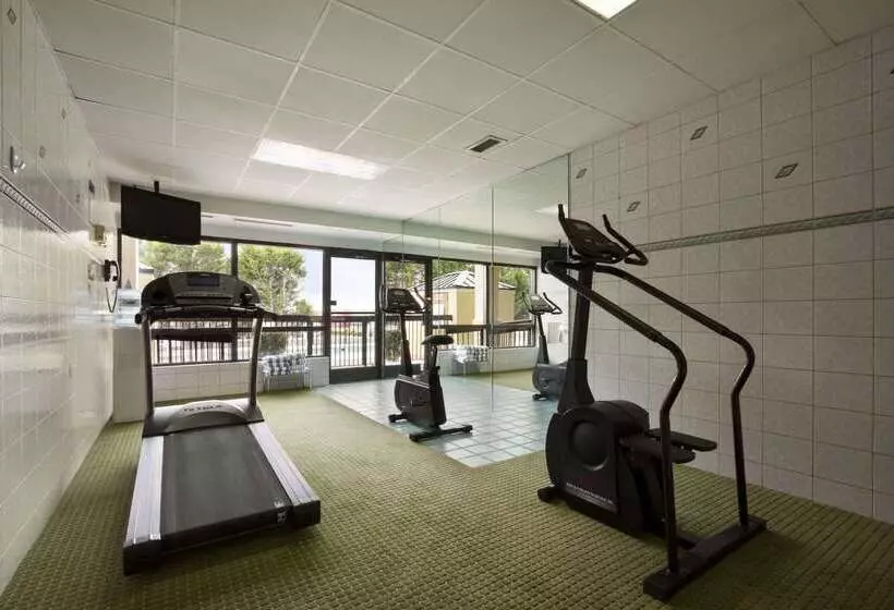 בית מלון כפרי Super 8 By Wyndham Calhoun