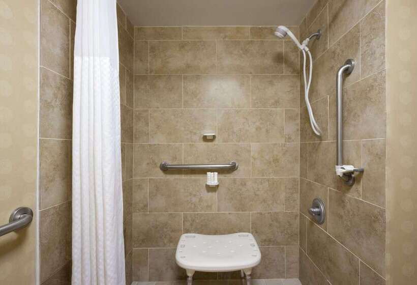 فندق Super 8 By Wyndham Calhoun