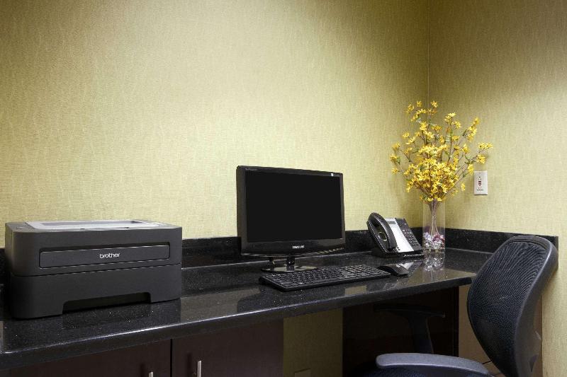 فندق Super 8 By Wyndham Calhoun