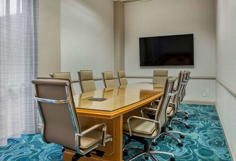 Wyndham Lake Buena Vista Resort Disney Springs® Resort Area