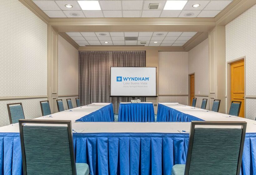 Wyndham Lake Buena Vista Resort Disney Springs® Resort Area