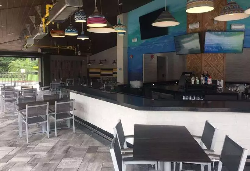 Wyndham Lake Buena Vista Resort Disney Springs® Resort Area