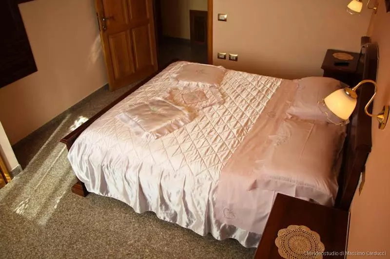 Aamiaismajoitus (B&B) Il Nido Del Falco