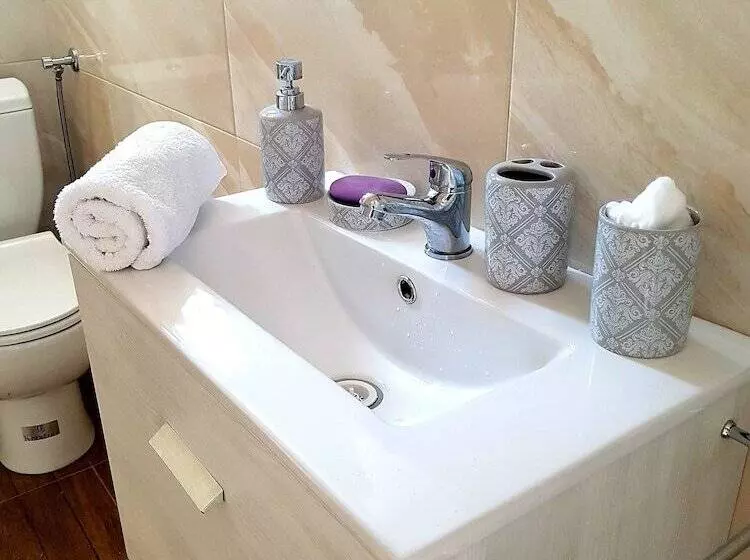 Emmanouil Airport Beach Apartment