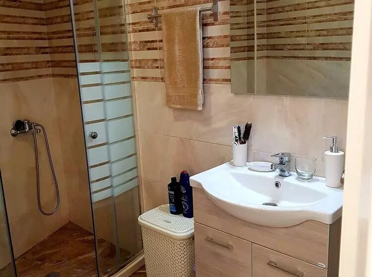 Emmanouil Airport Beach Apartment