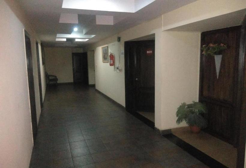 בית מלון כפרי Pavana Residency