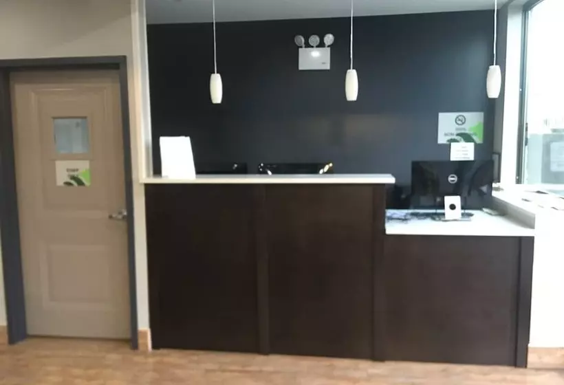 هتل Wingate By Wyndham Jfk Airport/far Rockaway
