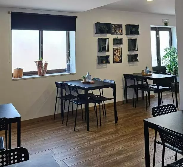 پانسیون Atlantic Spot Guest House