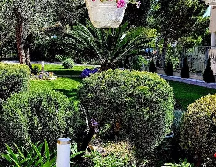 پانسیون Guest House Antonia