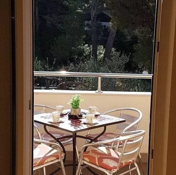 پانسیون Guest House Antonia