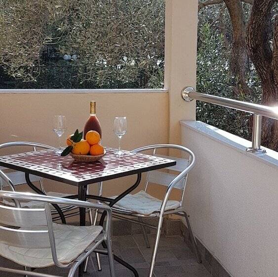 Majatalo Guest House Antonia