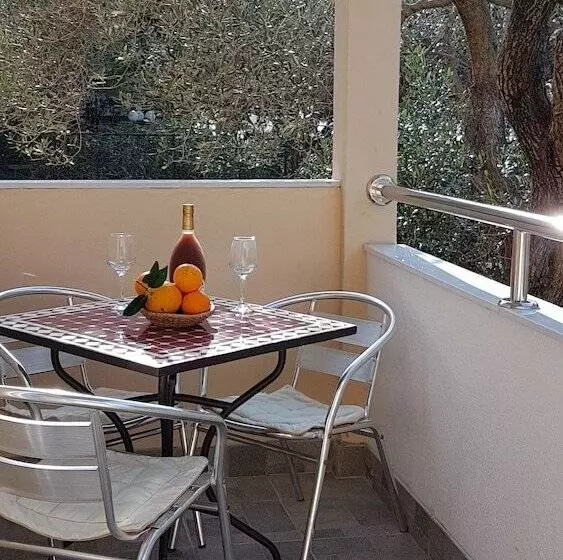 پانسیون Guest House Antonia