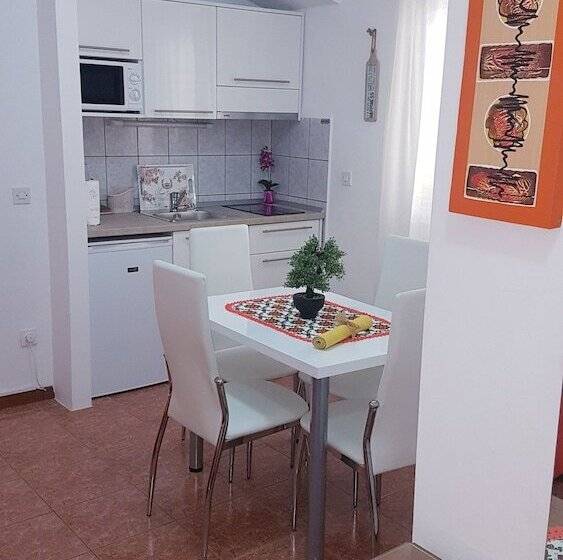 Majatalo Guest House Antonia