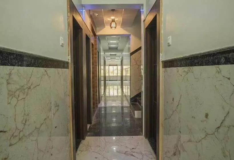 Hotelli Sai Sk Palace
