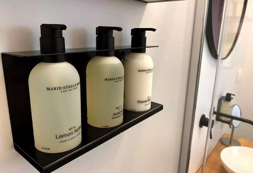 ペンション Calheta Boutique Houses   Adults Only