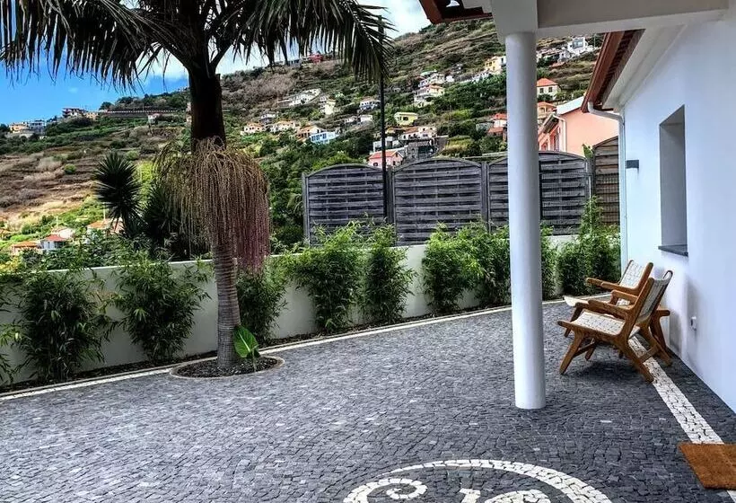 ペンション Calheta Boutique Houses   Adults Only