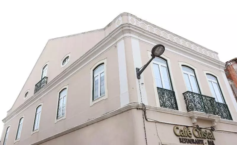 ペンション Glass Boutique  Rooms & Suites