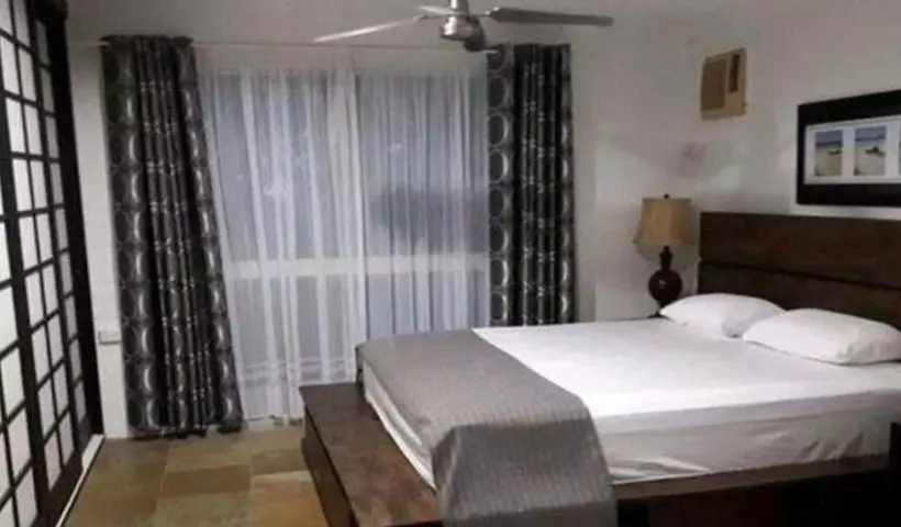 ペンション La Casa De Playa