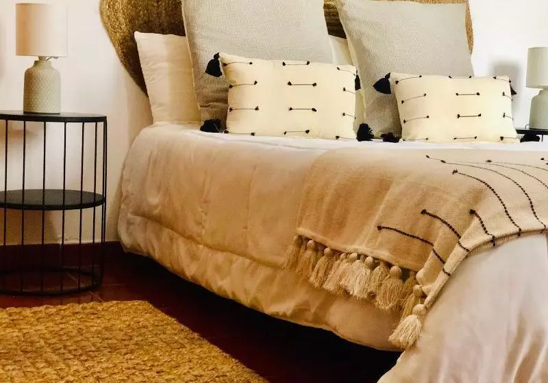 Canaryislandshost L Surf Lanzarote