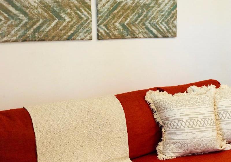 Canaryislandshost L Surf Lanzarote