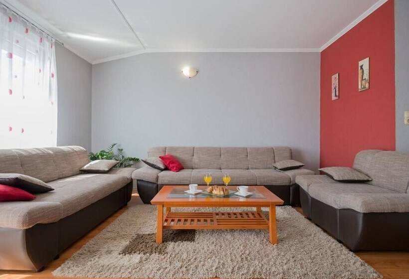 Village House Imotski