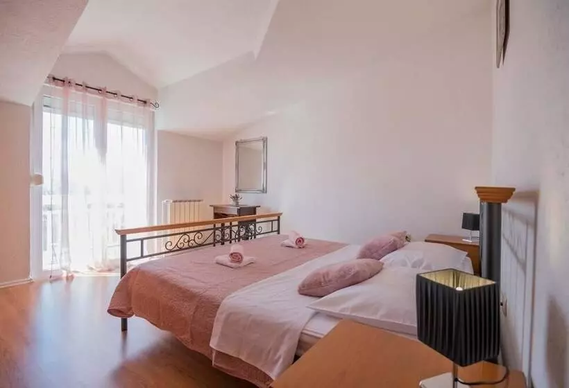 Village House Imotski