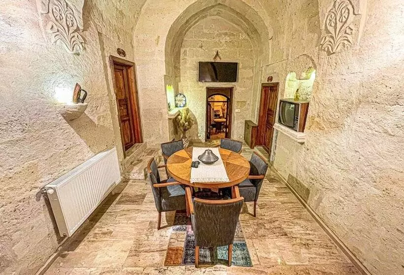 هتل Heritage Cave Suites