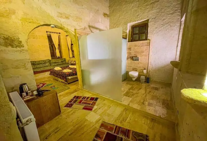 هتل Heritage Cave Suites