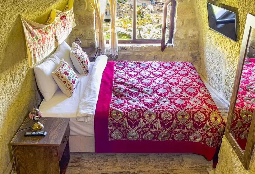 هتل Heritage Cave Suites