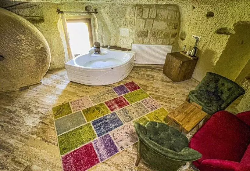 هتل Heritage Cave Suites