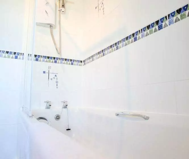Knightsridge House Apartment