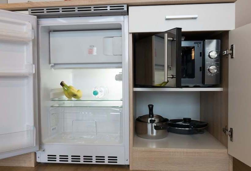 Business Apartment Mit Blick Auf Die Skyline Von Essen