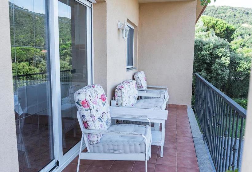 Hauzify I Villa Malvet