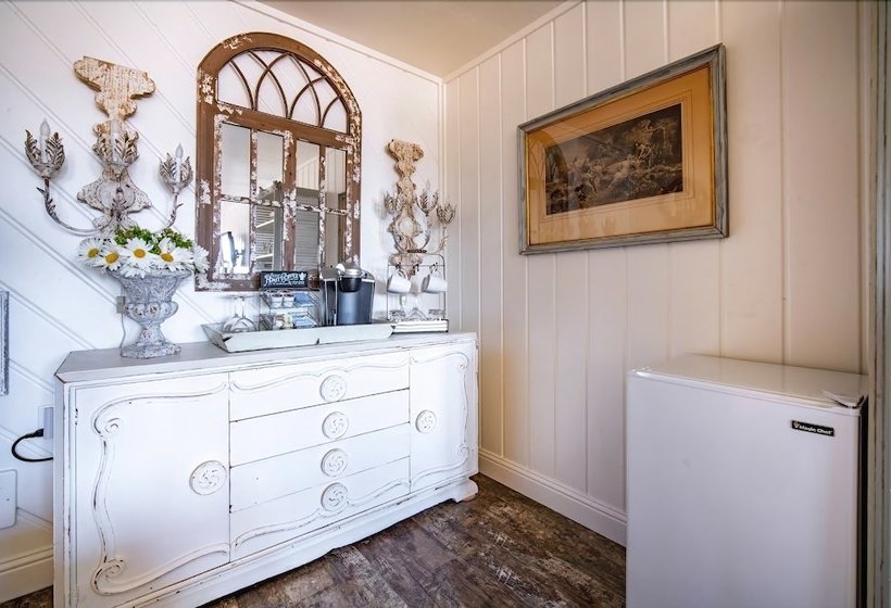 Otel Bandon Marina Inn