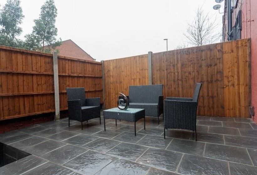 Towler House Apartments 6 Beds In 3 Bedrooms