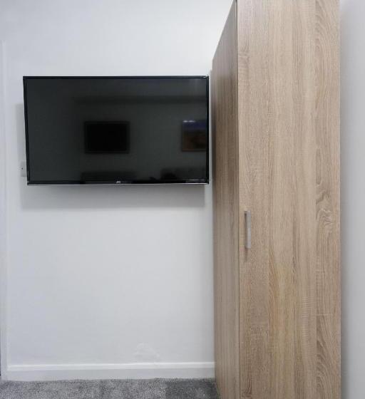 Towler House Apartments 6 Beds In 3 Bedrooms